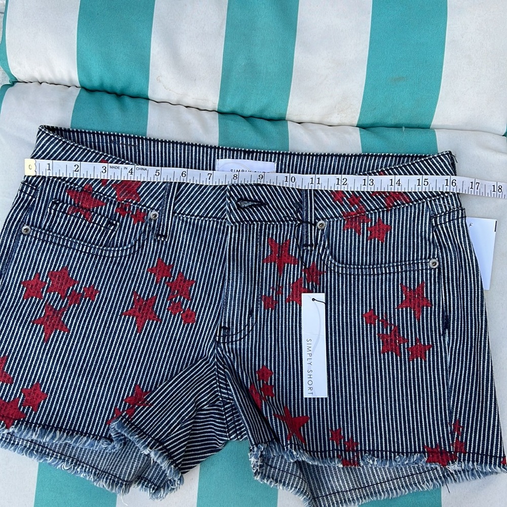 NWT Simply Short Cut Off Denim Shorts with Red Stars - Picture 8 of 13